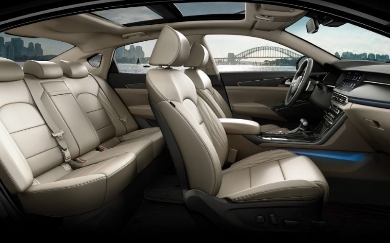 Kia Cadenza interior - Seats