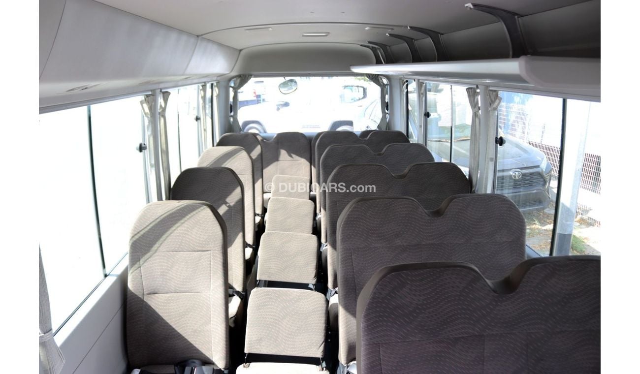 Toyota Coaster 4.2 DSL MANUAL BUS 30 SEATS