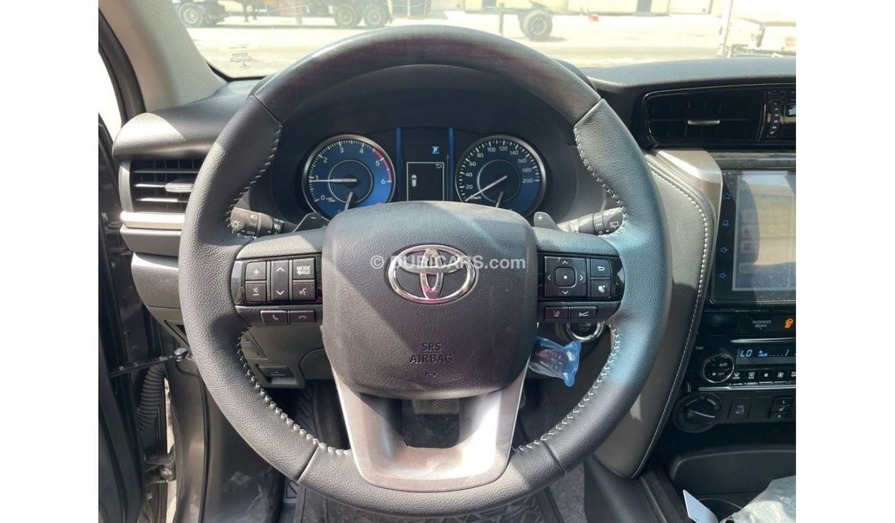 تويوتا فورتونر Toyota Fortuner 2.8L Diesel , SRX Full Option , 2024 Model