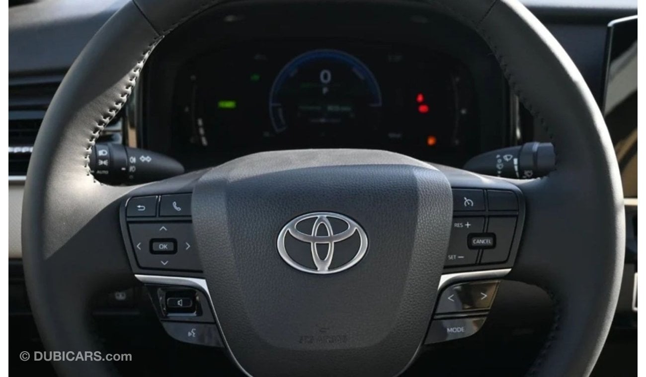 تويوتا كامري Toyota Camry 2.5L LE Hybrid with panorama roof AT 2025 (Export price)