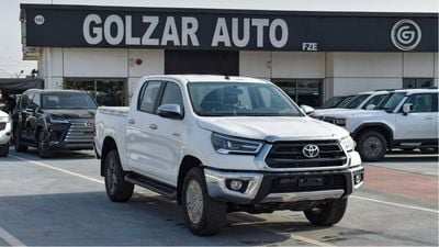 Toyota Hilux SR5 - 2.7l - Manual - Climate Control - Alloy - LED Headlights - Red Interior