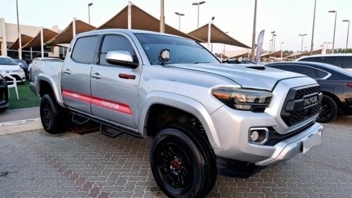 تويوتا تاكوما Toyota Tacoma TRD model:2023 V8 4x4 6 cylinder amrican space in good condition it has all lanch cont