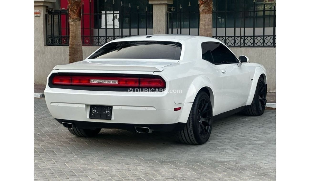 Dodge Challenger R/T Plus