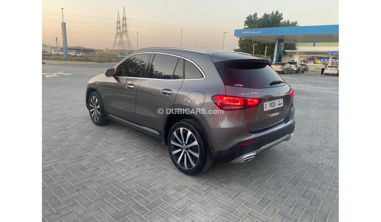 مرسيدس بنز GLA 250