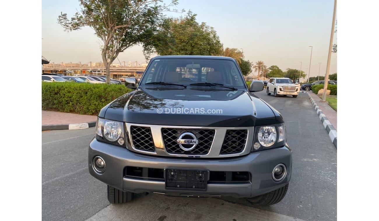 Nissan Patrol Super Safari