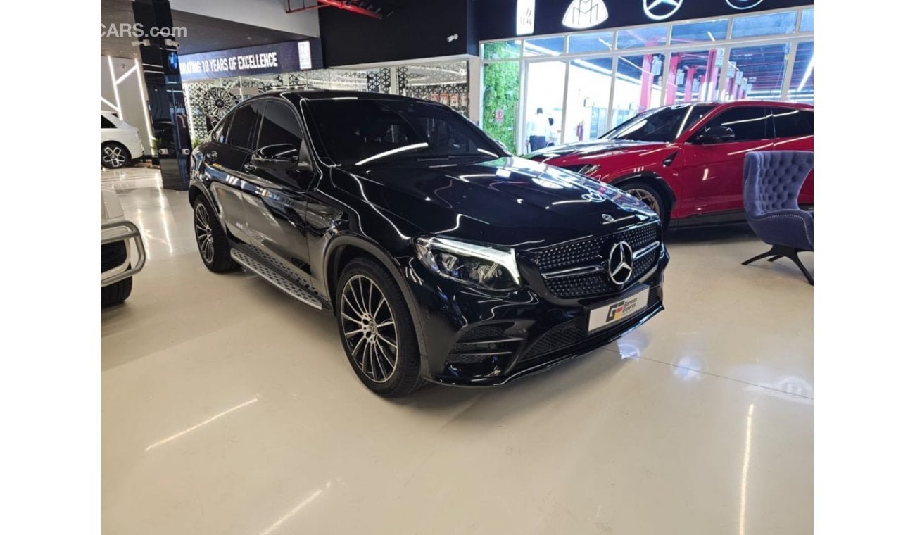 Mercedes-Benz GLC 250 2018 GLC 250 4-Matic Coupe /GCC/Full service history available