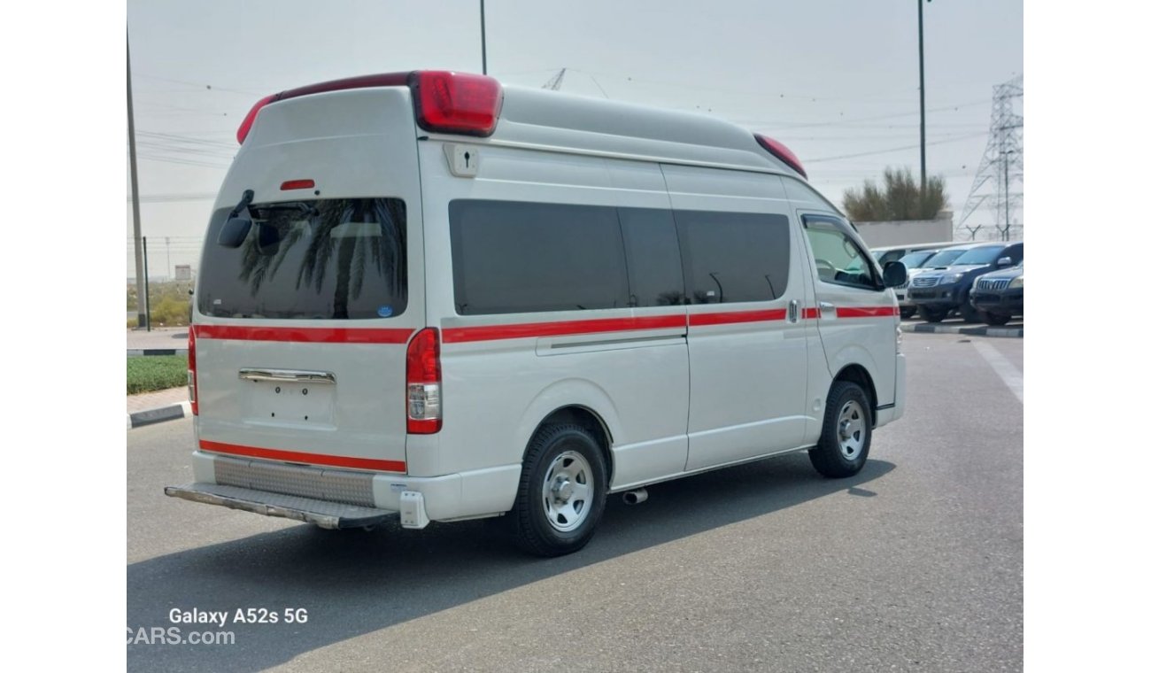 Toyota Hiace Toyota Hiace TOYOTA AMBULANCE (VAN) -2015-CC 2700 PETROL RHD AUTO