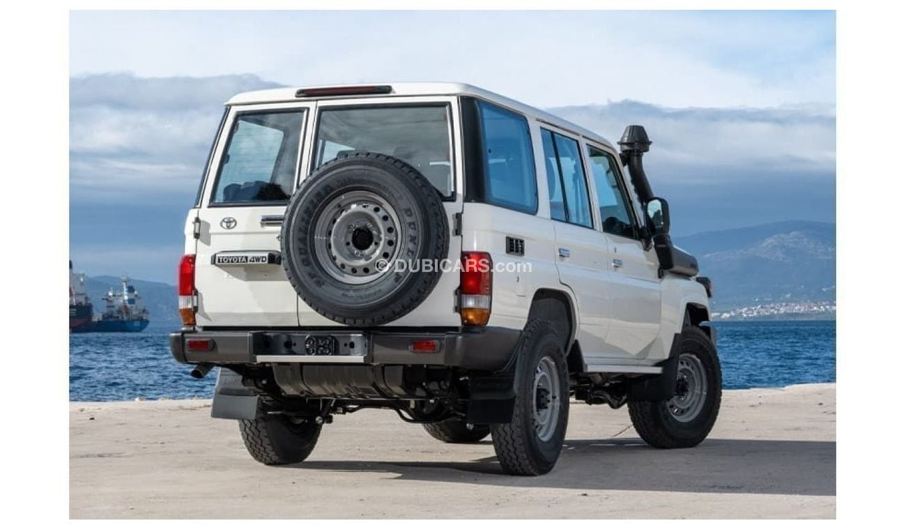 تويوتا لاند كروزر هارد توب Land Cruiser Hard Top LC76 4.2L 5door Diesel V6 2024 0KM