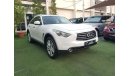 Infiniti FX35 Model 2012 Gulf white color number one, full option, in excellent condition, you do not need any exp