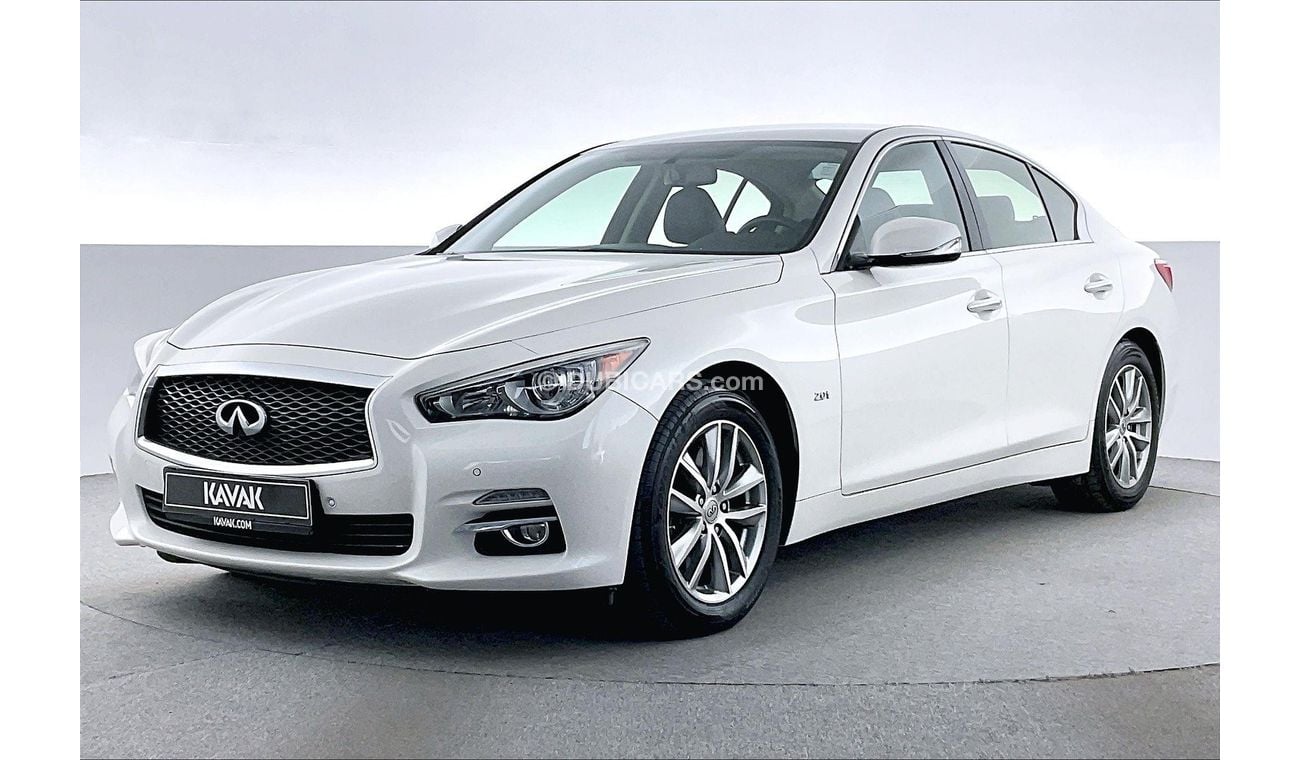 Infiniti Q50 Premium / Luxe | 1 year free warranty | 0 Down Payment