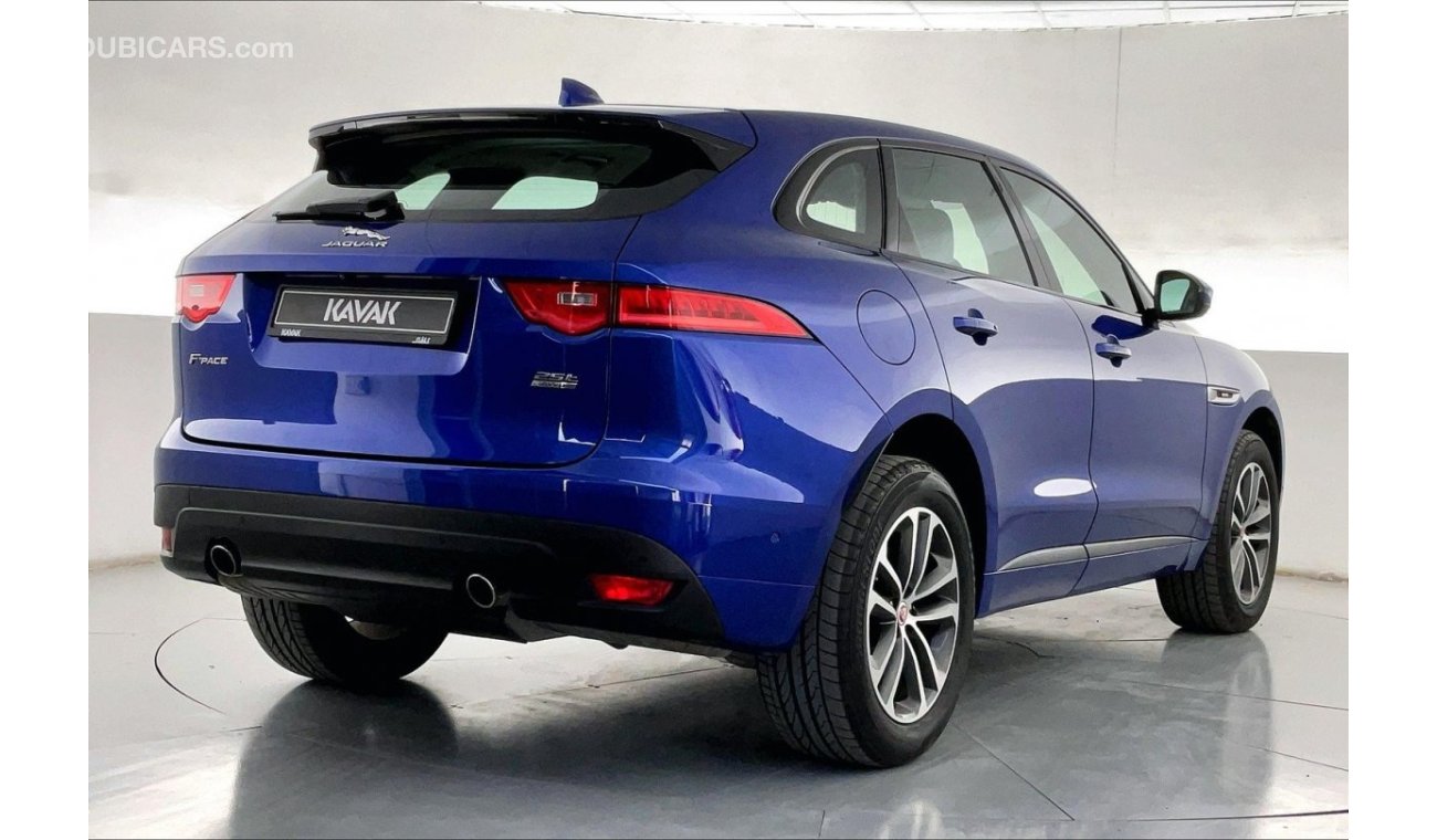 جاكوار F-Pace R-Sport | سنة ضمان مجانية | نسبة التمويل 1.99% | خالية من أضرار الفيضانات