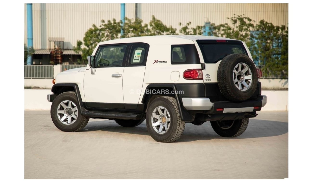 Toyota FJ Cruiser 2023 Toyota FJ Cruiser 4.0 Xtreme - White Inside Grey | Export Only