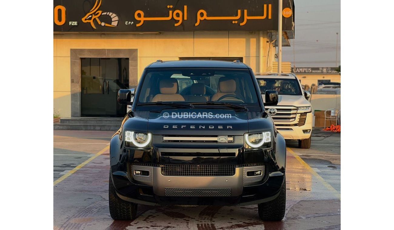 Land Rover Discovery Land Rover Defender X Dynamic P400 V6 90 | GCC