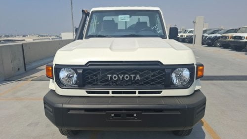 Toyota Land Cruiser 70 LC79 2.8L GD Single cab 6-AT 4X4