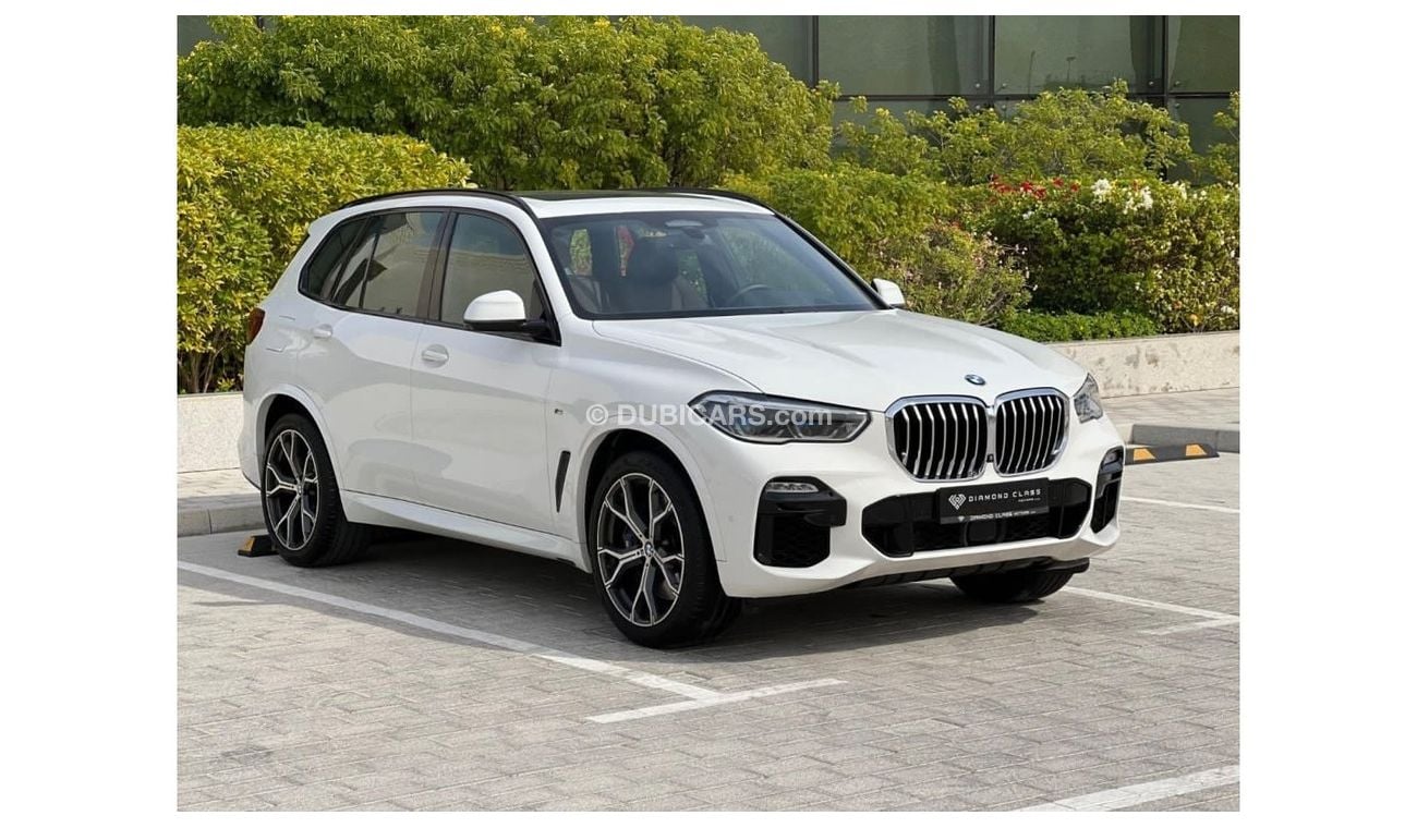 BMW X5 40i xDrive BMW X5 XDrive 40i M package  Head-Up Display  Panoramic Full Option Under warranty Till 2