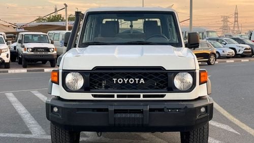 Toyota Land Cruiser Pick Up LC79 DC PICKUP DLX Winch 4.5L