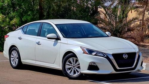 Nissan Altima 2.5 SV 2020 2.5L GCC (930/-MONTHLY)