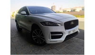 Jaguar F Pace 2.0T R-Dynamic SE (250 PS)