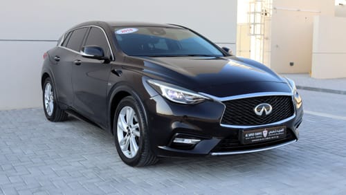 إنفينيتي Q 30 2.0 T SPORT