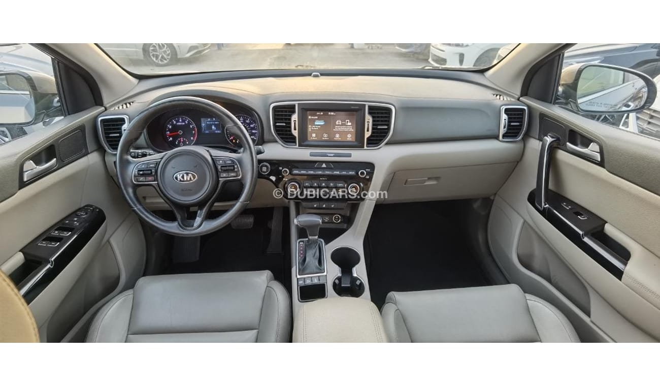 Used KIA SPORTAGE 2018 GREY FULL OPTIONS 2018 for sale in Dubai - 652715