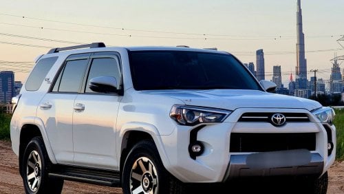 Toyota 4Runner accident free Dubai registred DIFF LOCK CRAWLING MTS 360 cam radar