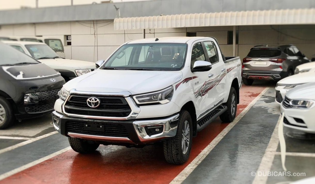 تويوتا هيلوكس Toyota Hilux 2.7L Petrol Automatic D/C 2024