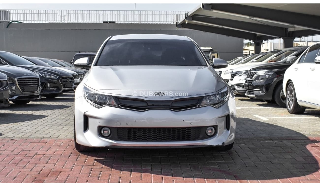 Kia K5 خاليه من الحوادث