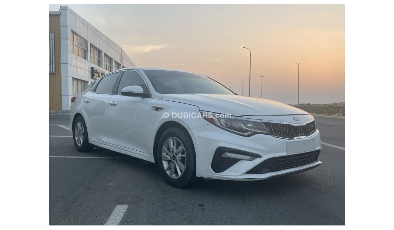 Kia Optima LX Model 2018 2.4L - EXCELLENT condition / USA specs