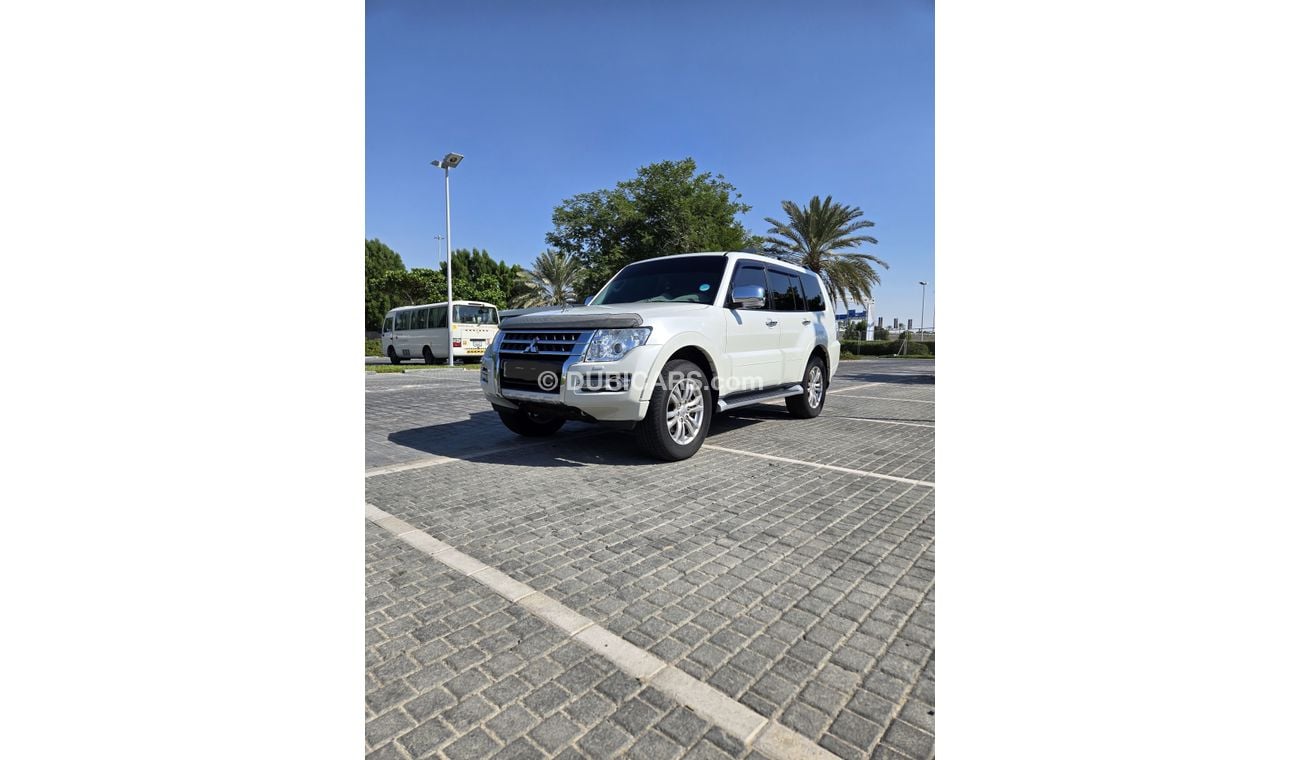 Mitsubishi Pajero Platinum 3.8L