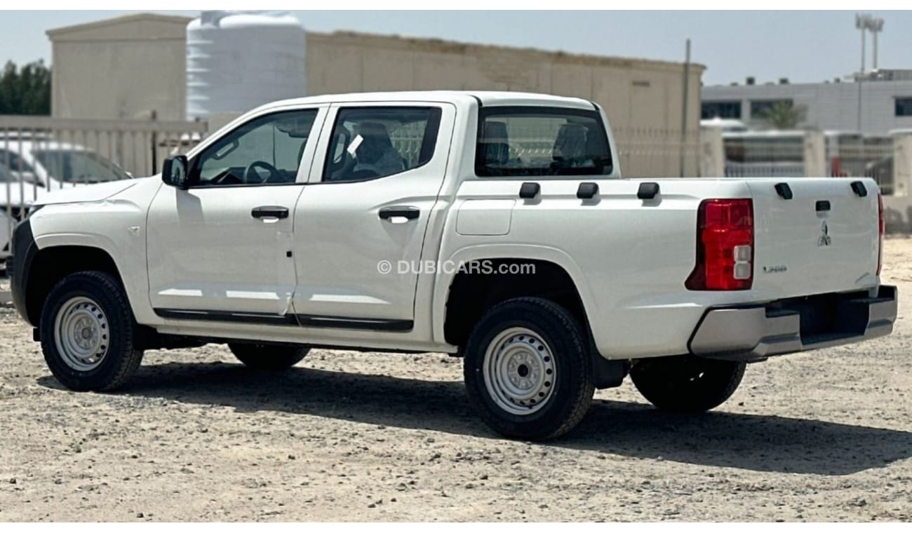 ميتسوبيشي L200 2.4L DC 4WD GL NEW FACE 5MT