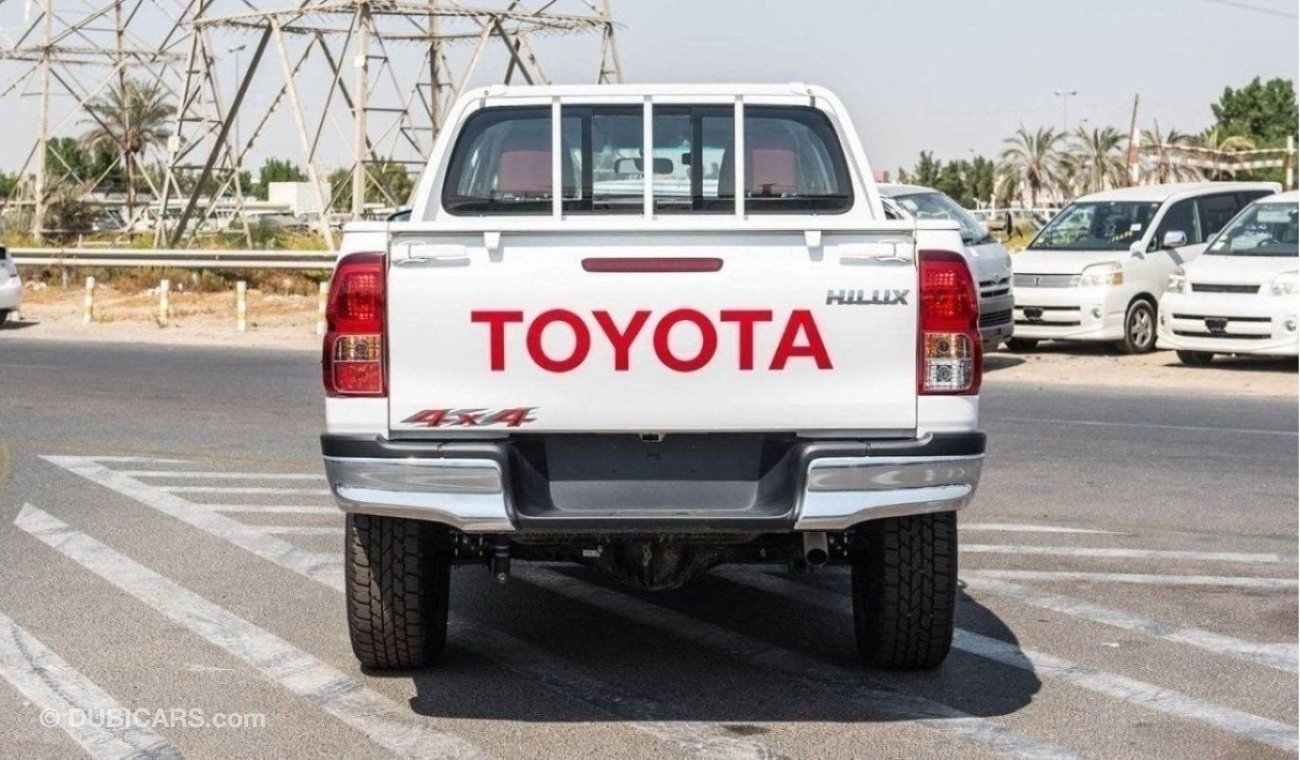 Toyota Hilux Toyota Hilux 2.4L Diesel AT Mid Option 4X4 2024