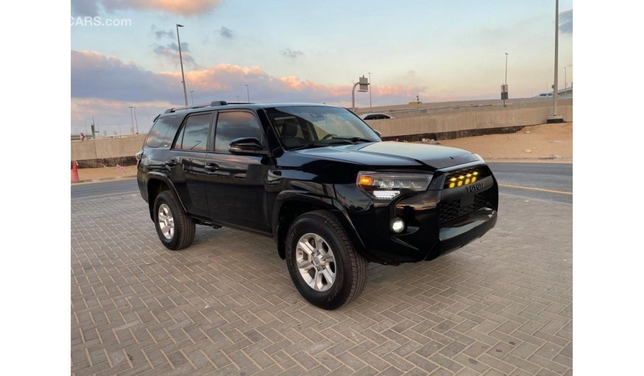 Toyota 4Runner 2021 SR5 PREMIUM SUNROOF 4x4 FULL OPTION US SPEC