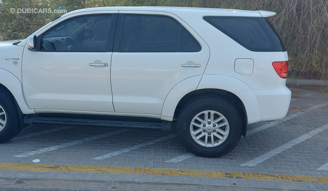 Toyota Fortuner 2.7 4 cylinder