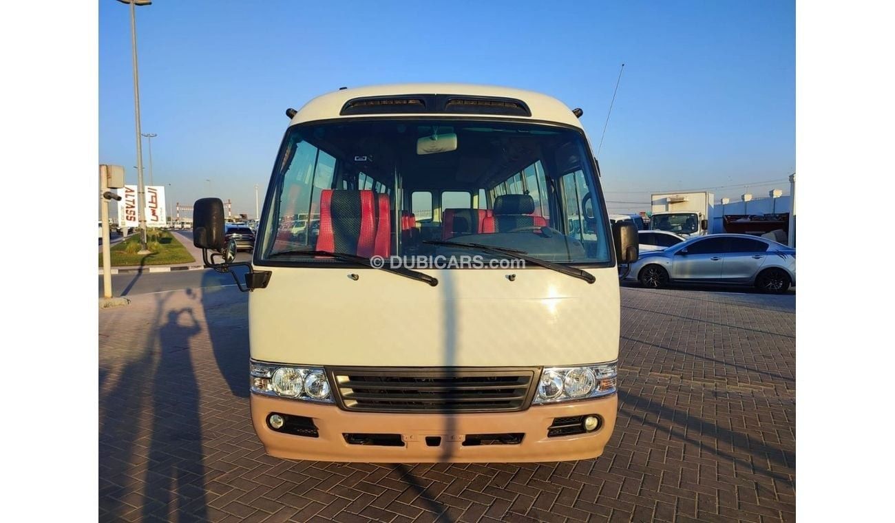 Toyota Coaster JTGFP518504500593 || TOYOTA COASTER (BUS) | || DIESEL || LHD || MANUAL