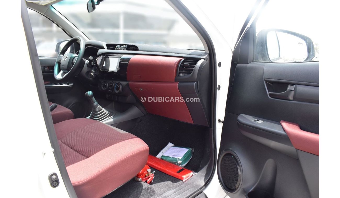 تويوتا هيلوكس TOYOTA HILUX 4X2 2.0L REAR WHEEL DRIVE