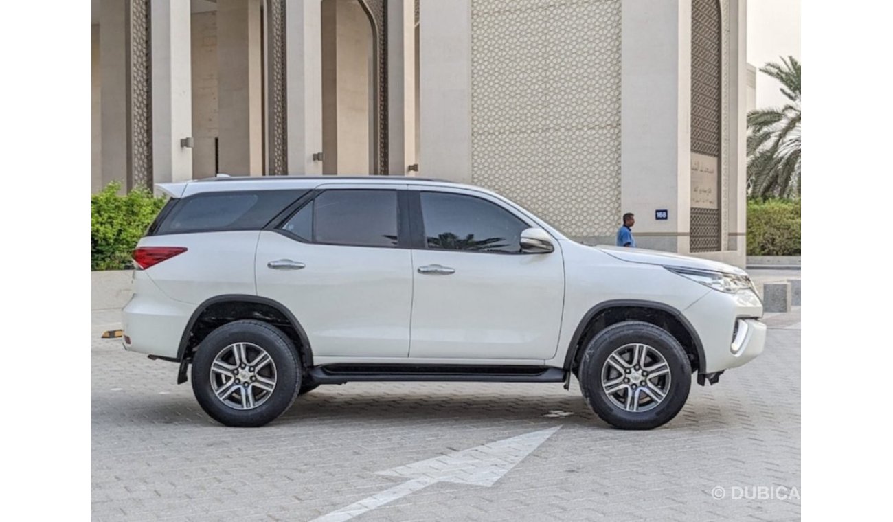 تويوتا فورتونر Toyota fortuner 2016 GXR