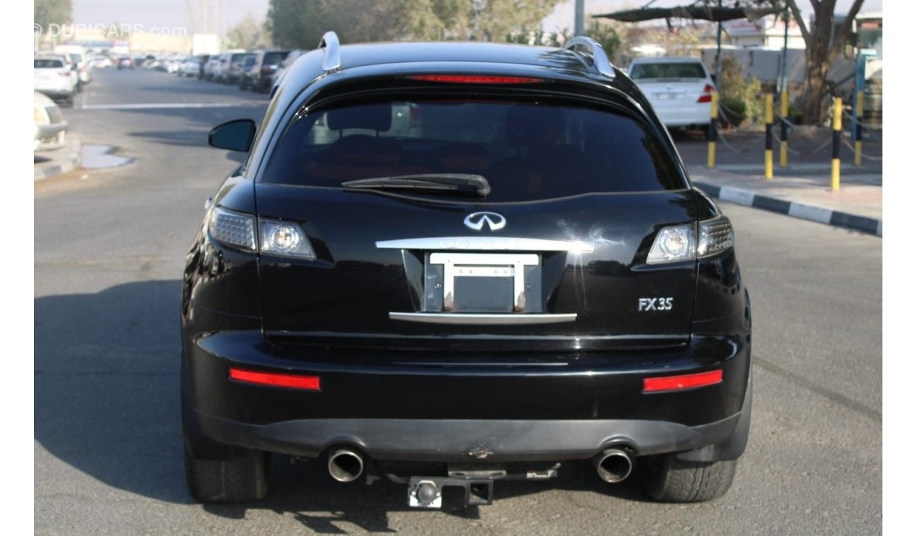 إنفينيتي FX35 2007 INFINITI FX35