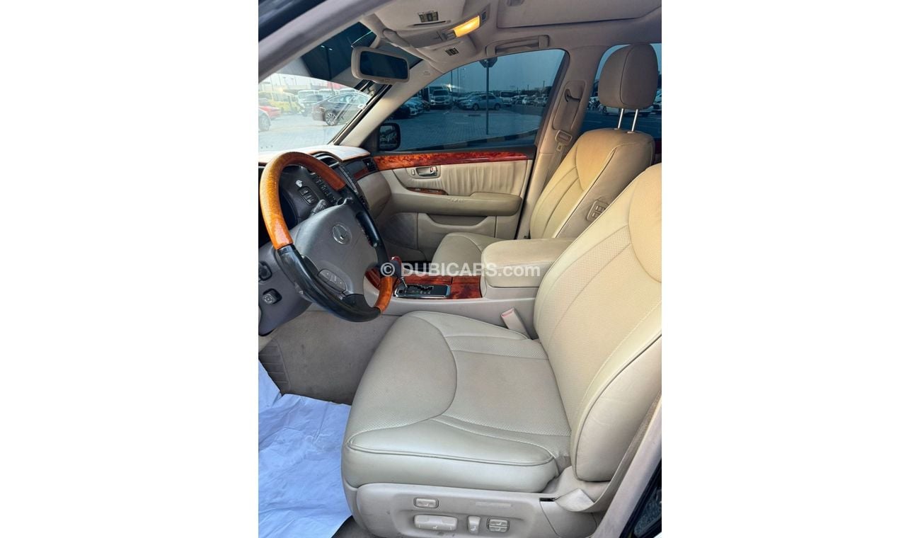 Lexus LS 430 very good condition inside and outside