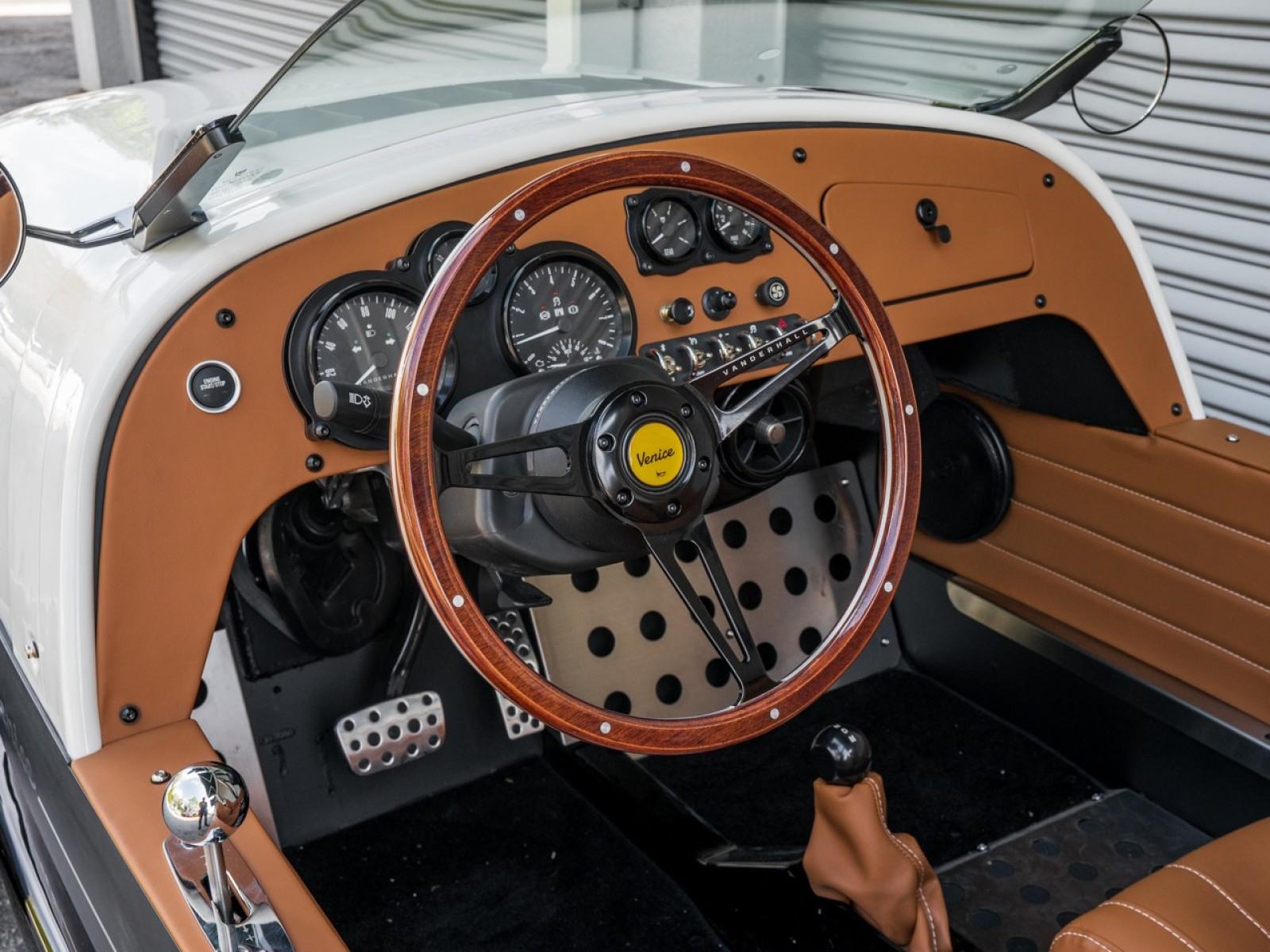 Vanderhall Venice interior - Cockpit