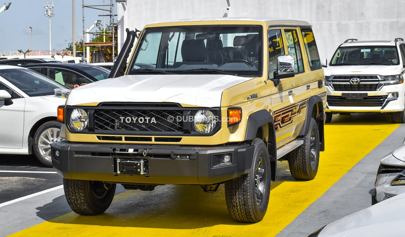 Toyota Land Cruiser Hard Top 4.5L Diesel V8