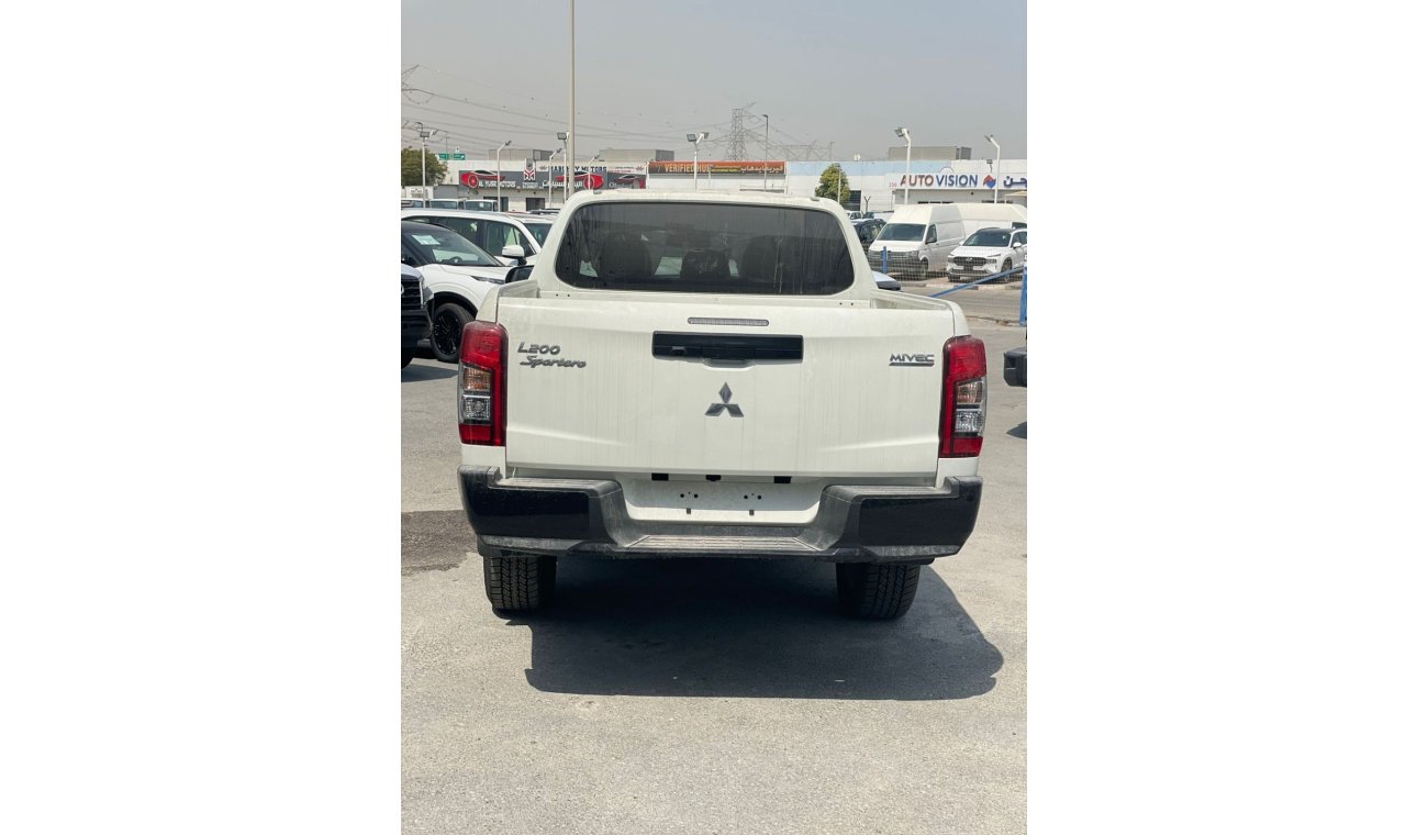 ميتسوبيشي L200 SPORTERO 2.5L DIESEL A/T FULL OPTION DOUBLE CABIN PICKUP