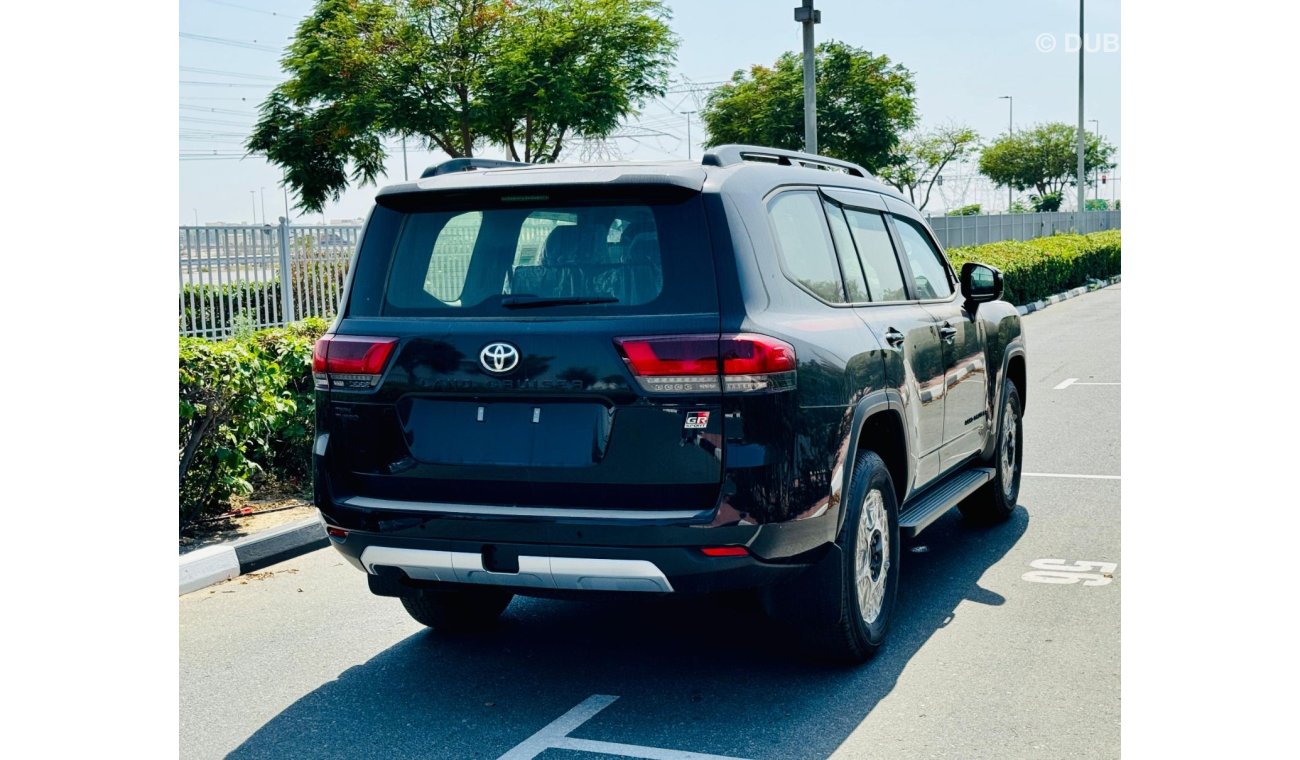 Toyota Land Cruiser GR Sports  3,5 turbo engine Model 2024