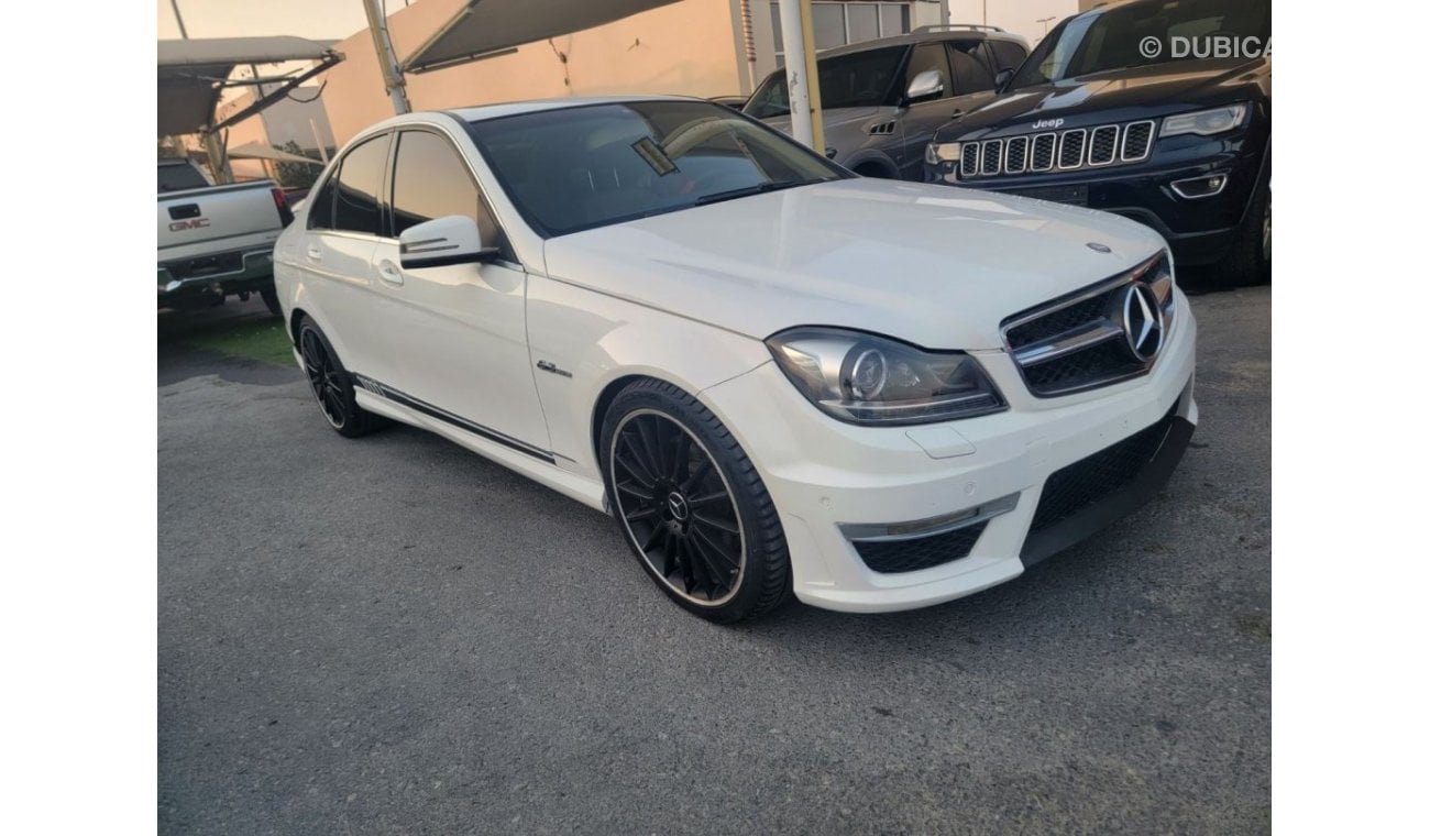 مرسيدس بنز C 300 Std