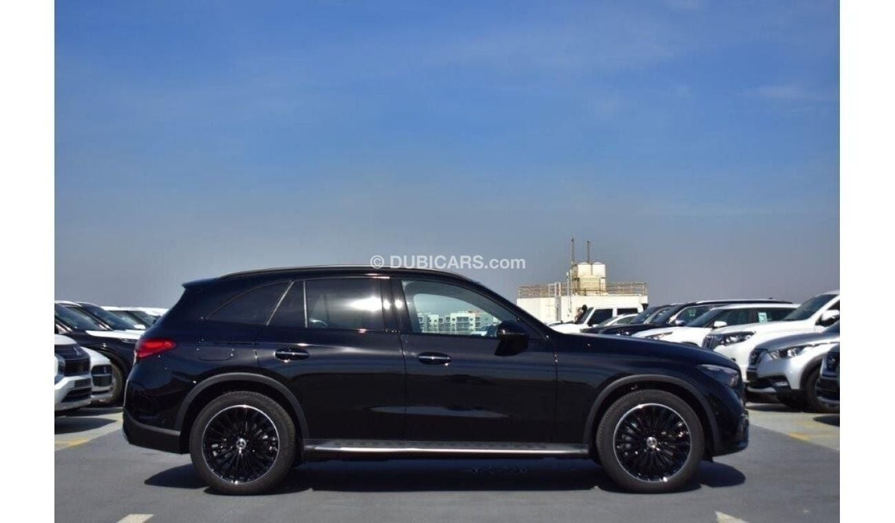 مرسيدس بنز GLC 200 AMG 2.0L Automatic