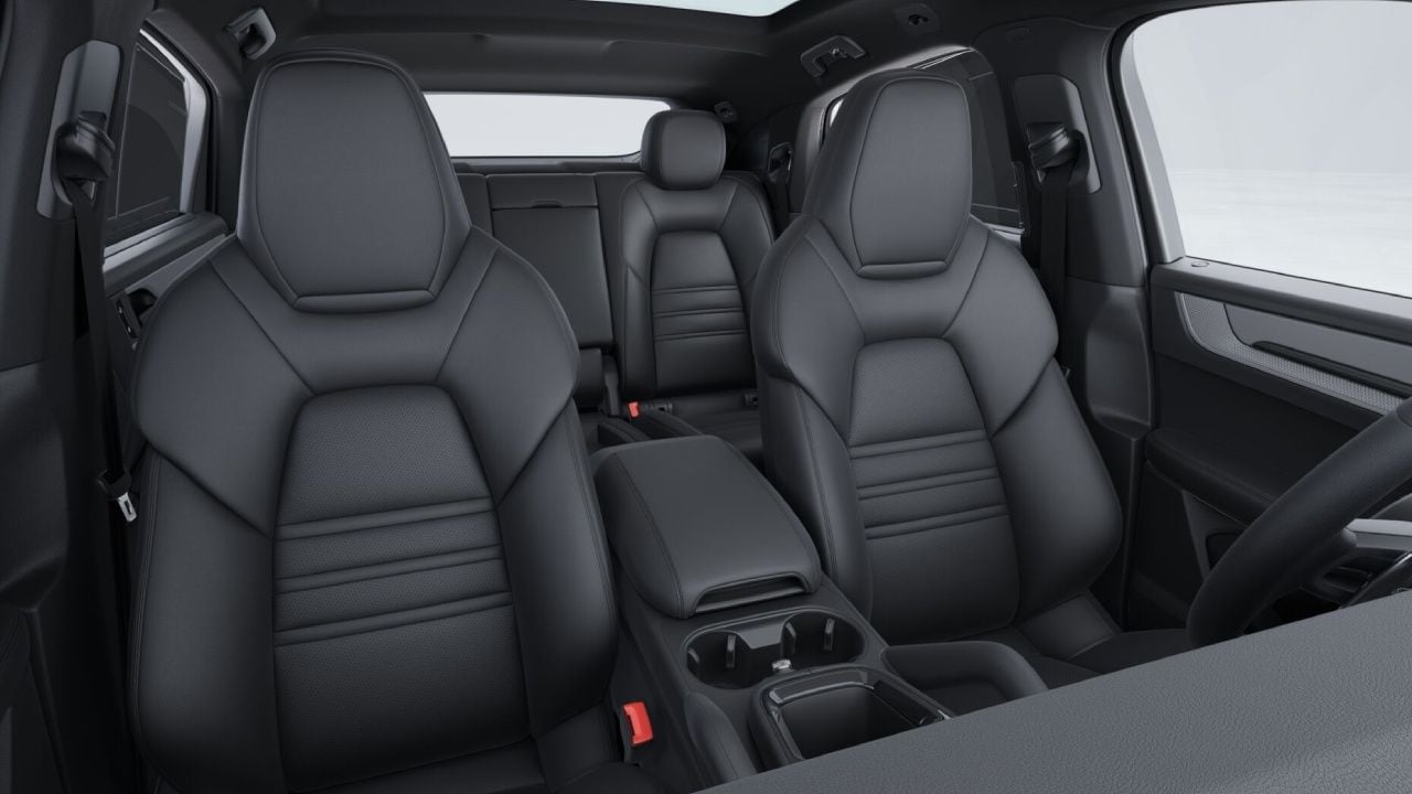 Porsche Cayenne interior - Seats