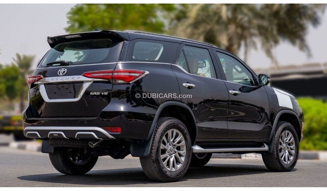 تويوتا فورتونر Toyota Fortuner 4.0L Petrol 2024