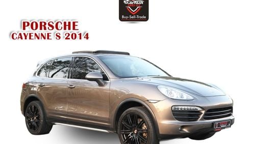 بورش كايان 0% DP  - AGENCY MAINTAINED - PORCSHE CAYENNE S 2014 - PANAROMIC ROOF - 4.6TC V8 4WD - WELL MAINTAINE