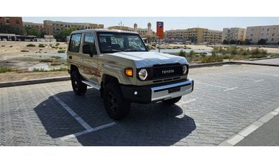 Toyota Land Cruiser Hard Top DLX