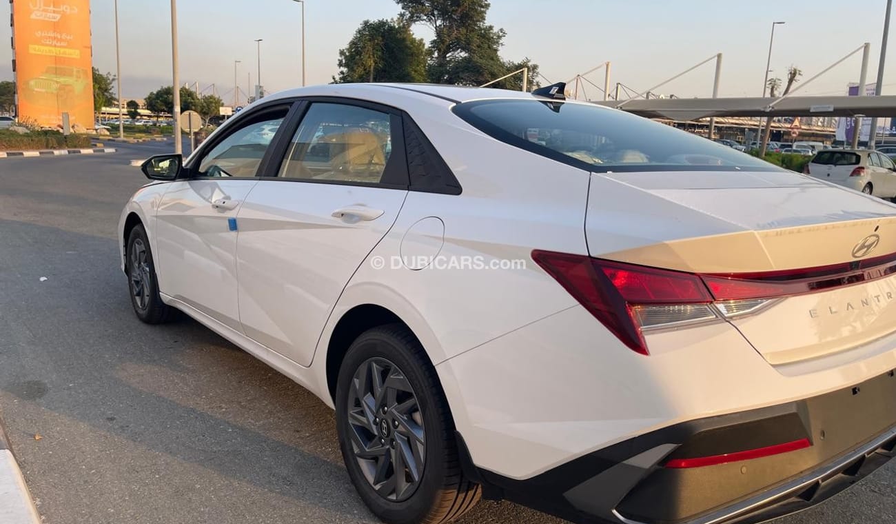 Hyundai Elantra HYUNDAI ELANTRA FULL 1.6L PREMIER PLUS  MODEL 2024  GCC SPECIFICATION