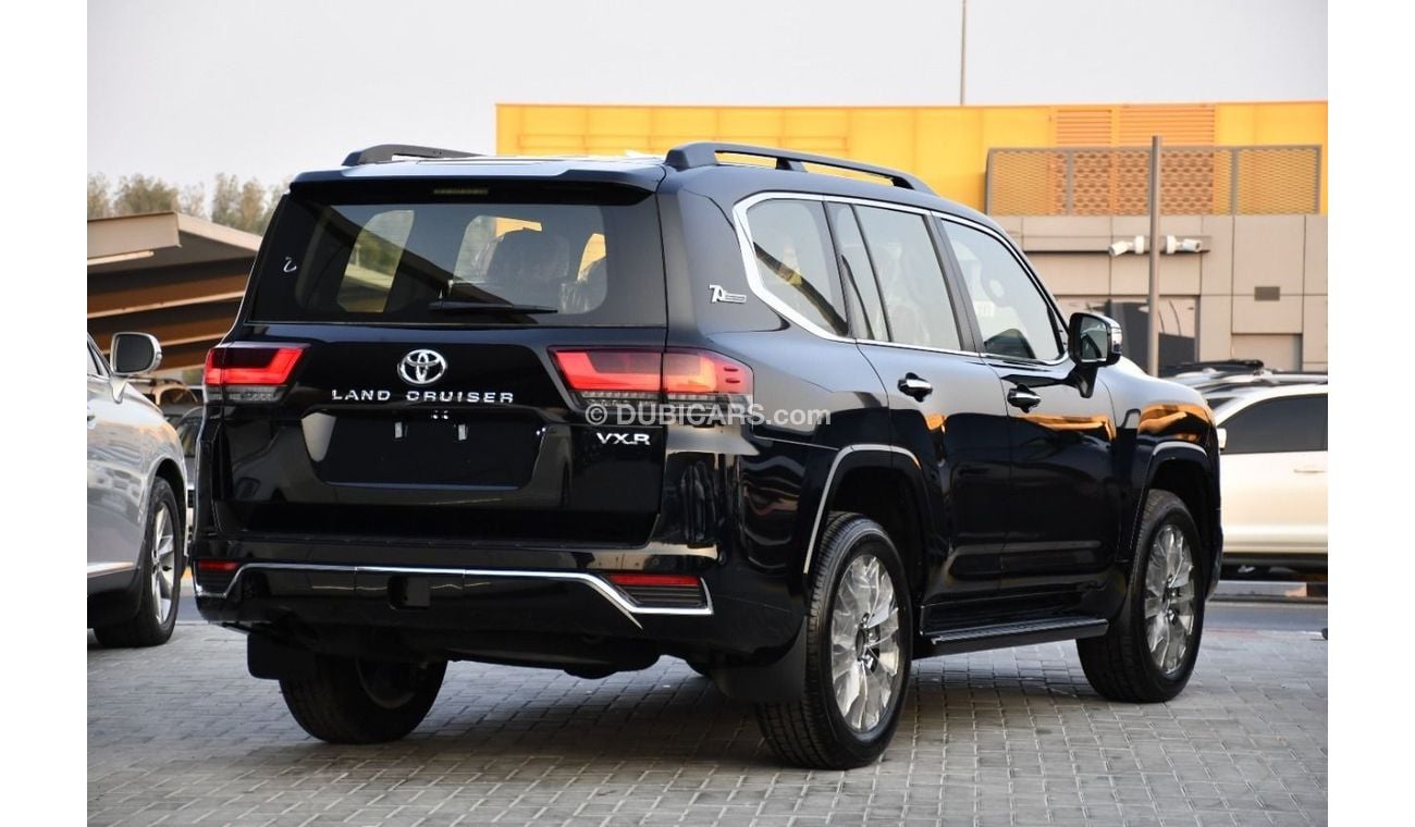 Toyota Land Cruiser TOYOTA LC300 VX-R AUTOMATIC 3.5L PETROL | LHD | 0KM | 03 YEARS WARRANTY